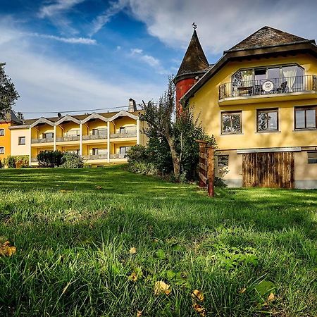 Hotel Hofgut Held à Prüm Extérieur photo