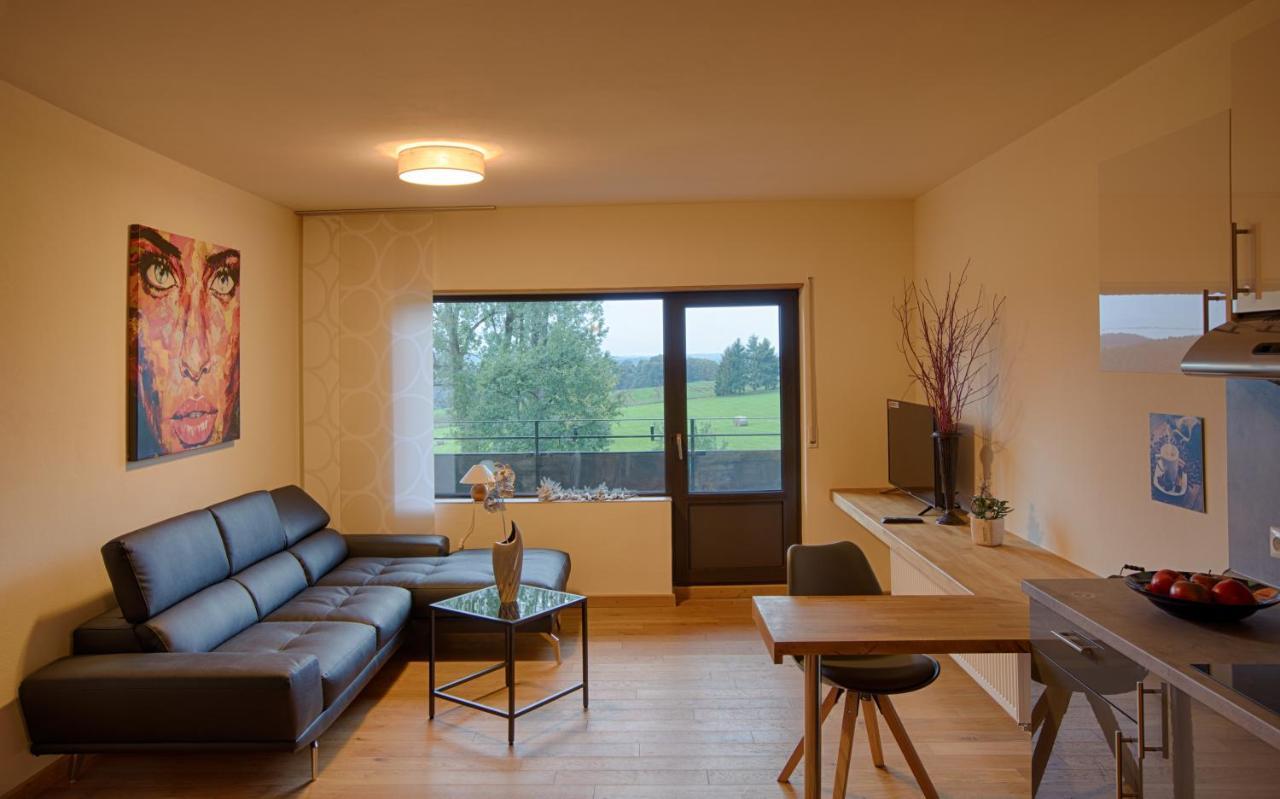 Hotel Hofgut Held à Prüm Extérieur photo
